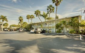 Regency Inn & Suites Sarasota